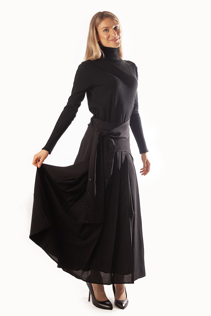 Flaps Over Side Pleats Skirt