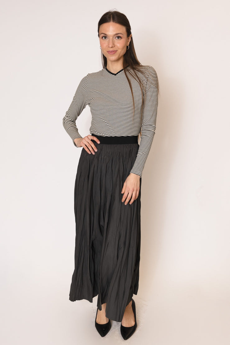 Elastic Waist Gathered Skirt