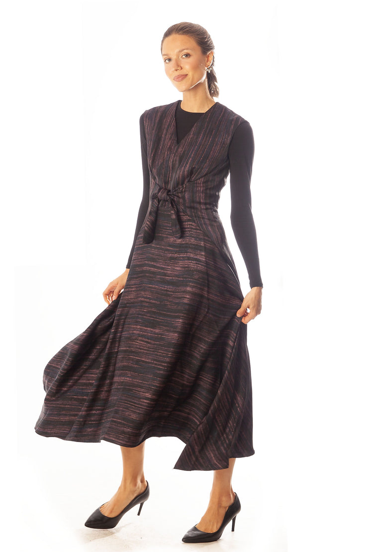 Knot Front Striated Print Sleeveless Dress