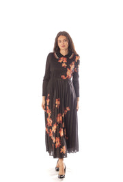 Striped Collar Pleated Floral Dress