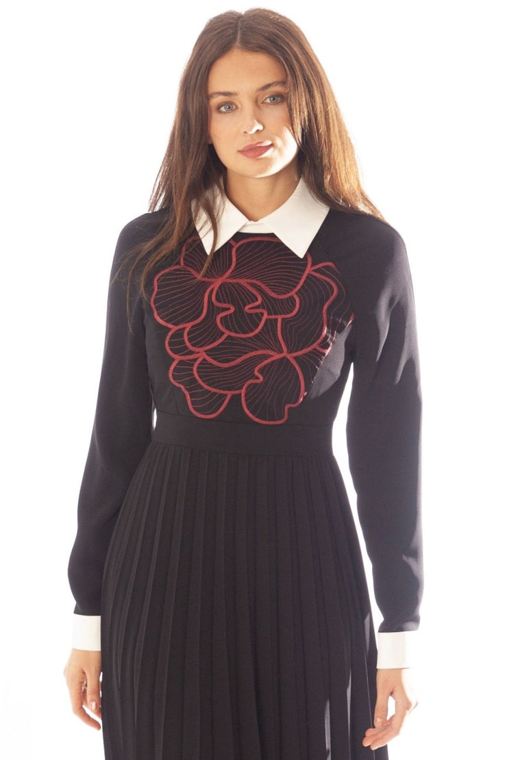 Large Bodice Flower w/ Collar